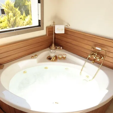 Oda ve Kahvaltı De Gold (adults Only)