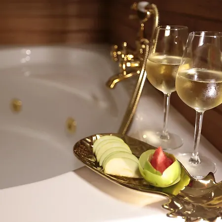 De Gold (adults Only) Oda ve Kahvaltı 2*