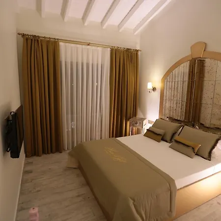 De Gold (adults Only) Couette-café