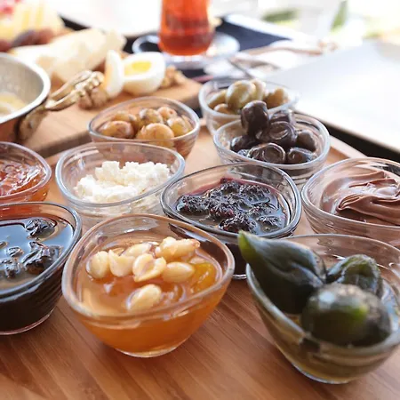 Oda ve Kahvaltı De Gold (adults Only) Alaçatı