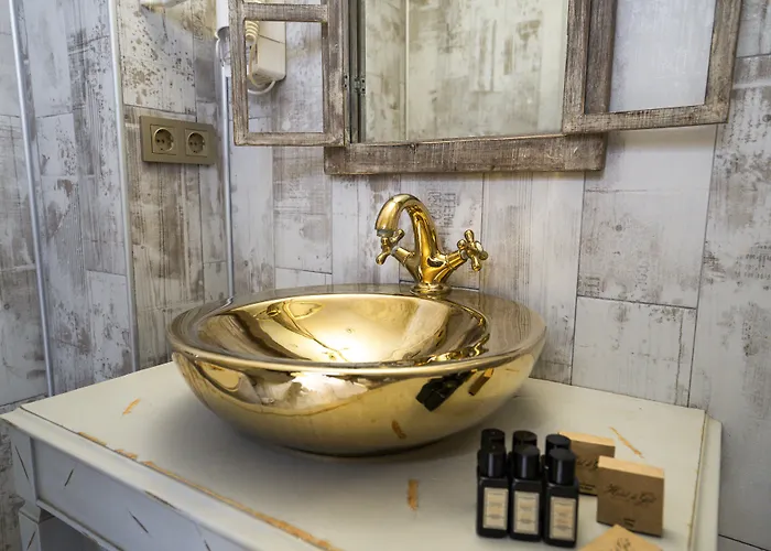 De Gold (adults Only) Bed and breakfast