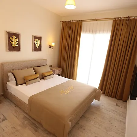 De Gold (adults Only) 2*