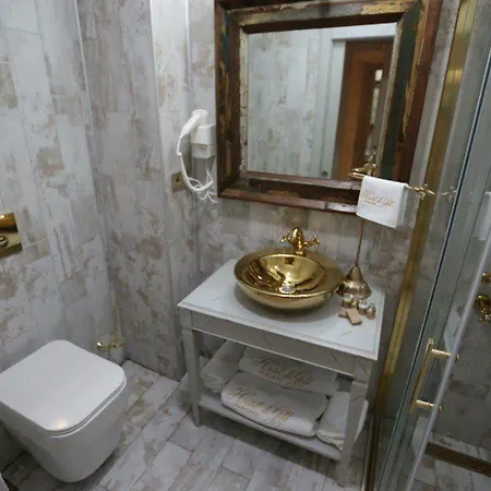 De Gold (adults Only) 2* 阿拉恰特