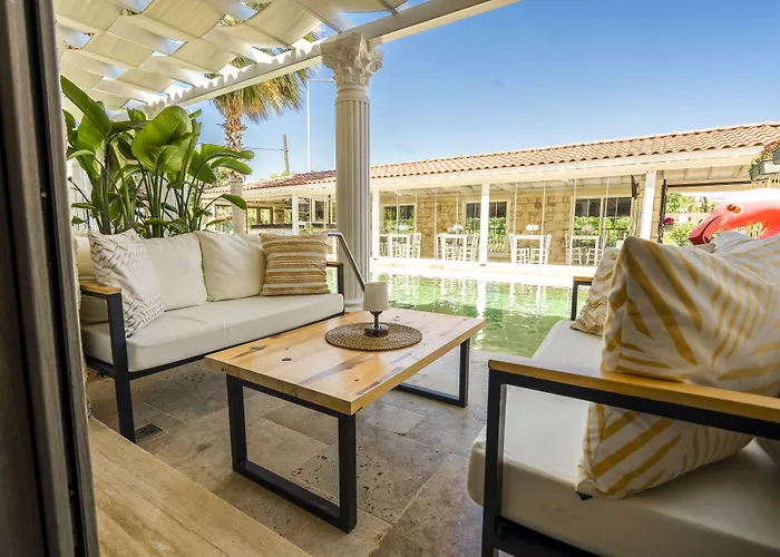 De Gold (adults Only)